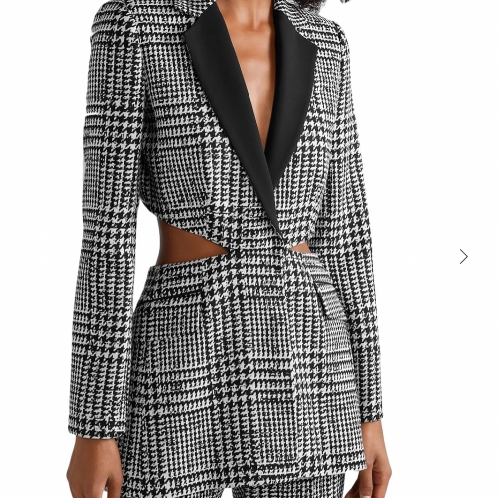 ISO CAROLINA HERRERA SILK BLEND CUT OUT JACKET - Picture 2 of 3
